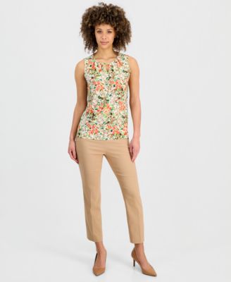 Women's Pleated Sleeveless Keyhole Top