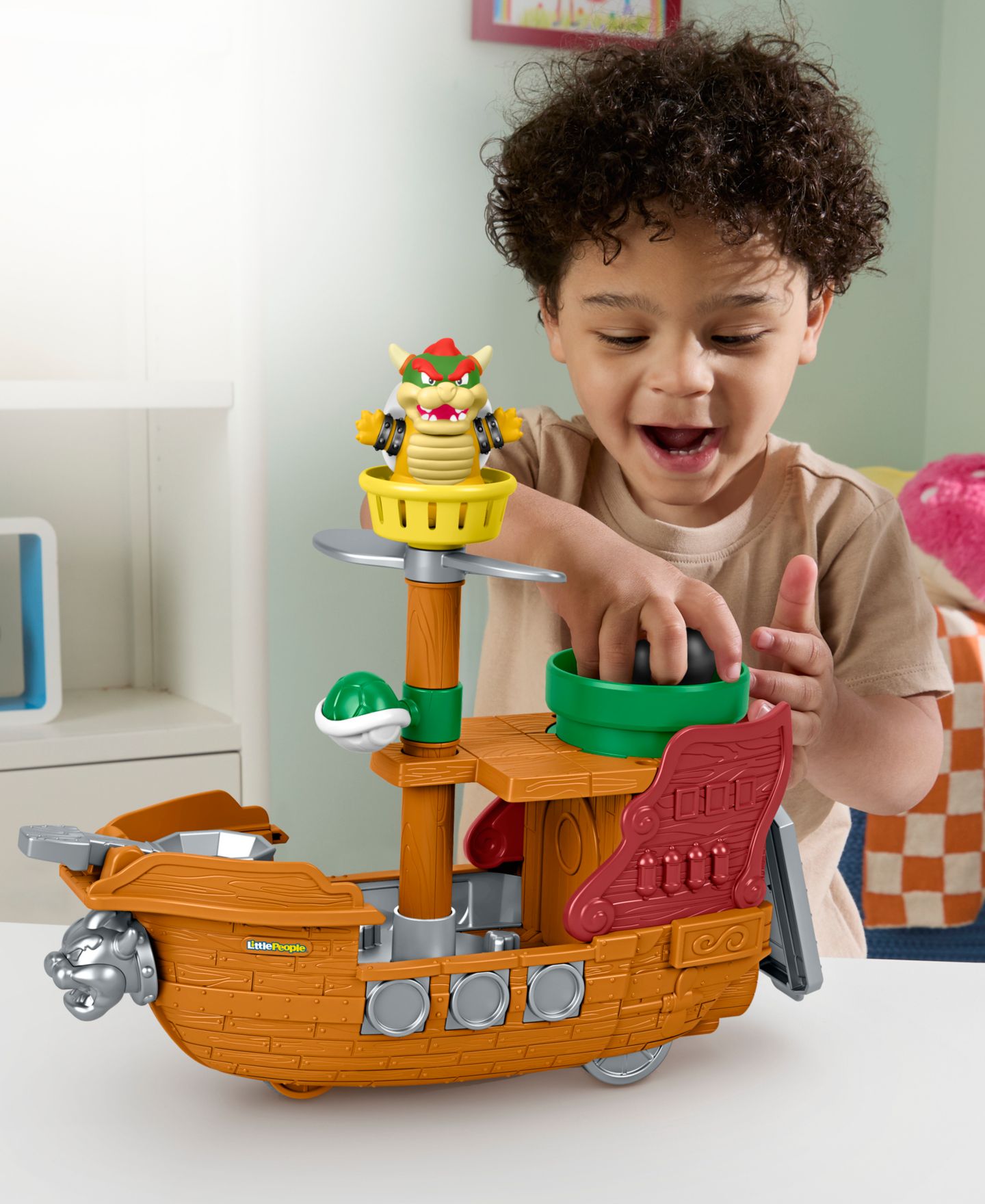 Детский игровой набор Little People My Mario Super Mario Push-Along 3-Piece Playset, Ages 1.5+ — фото 2