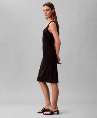 Women's Sleeveless Scoop Neck Dress