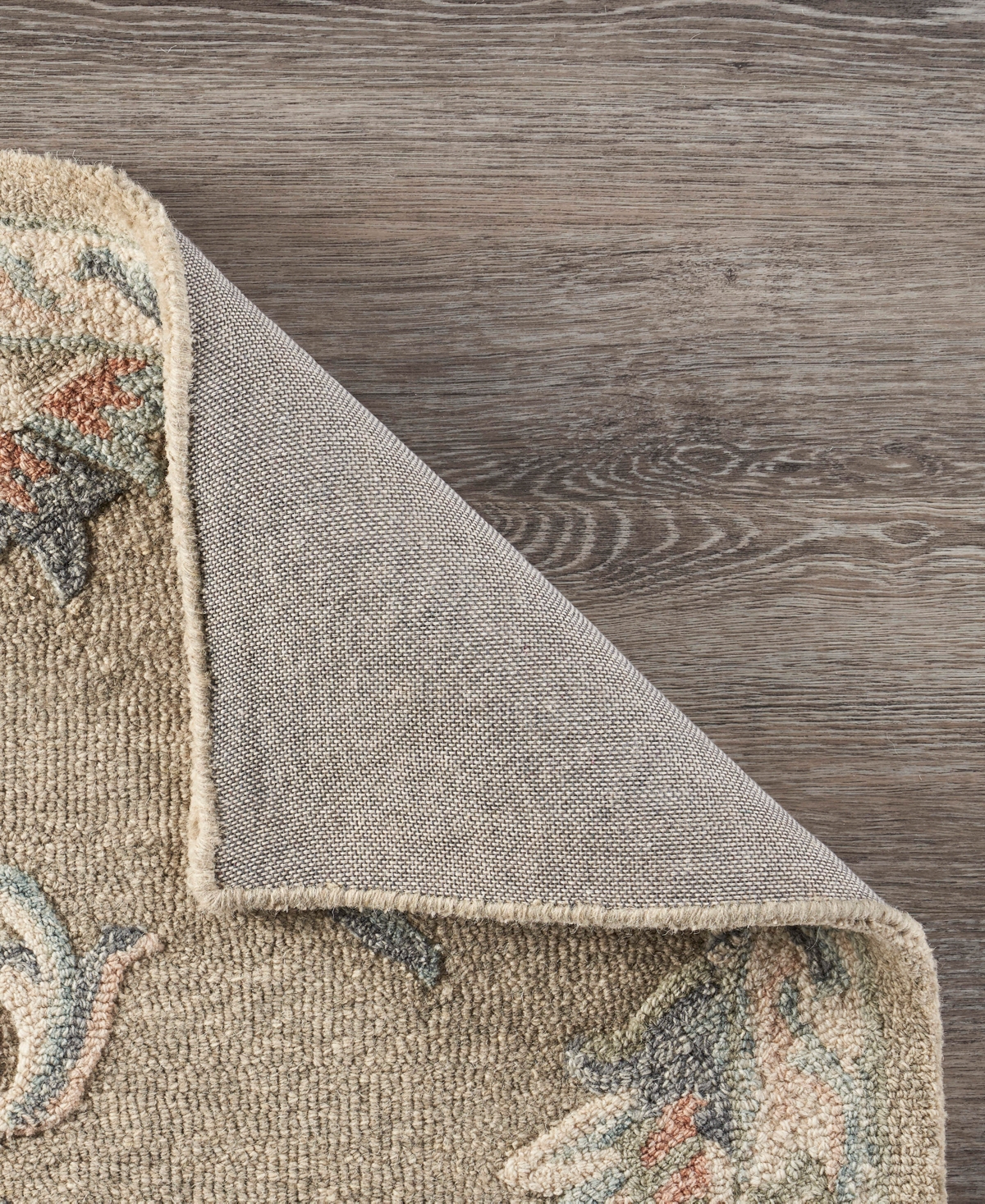 Lr Home Iris Victo- 5' x 7' Area Rug