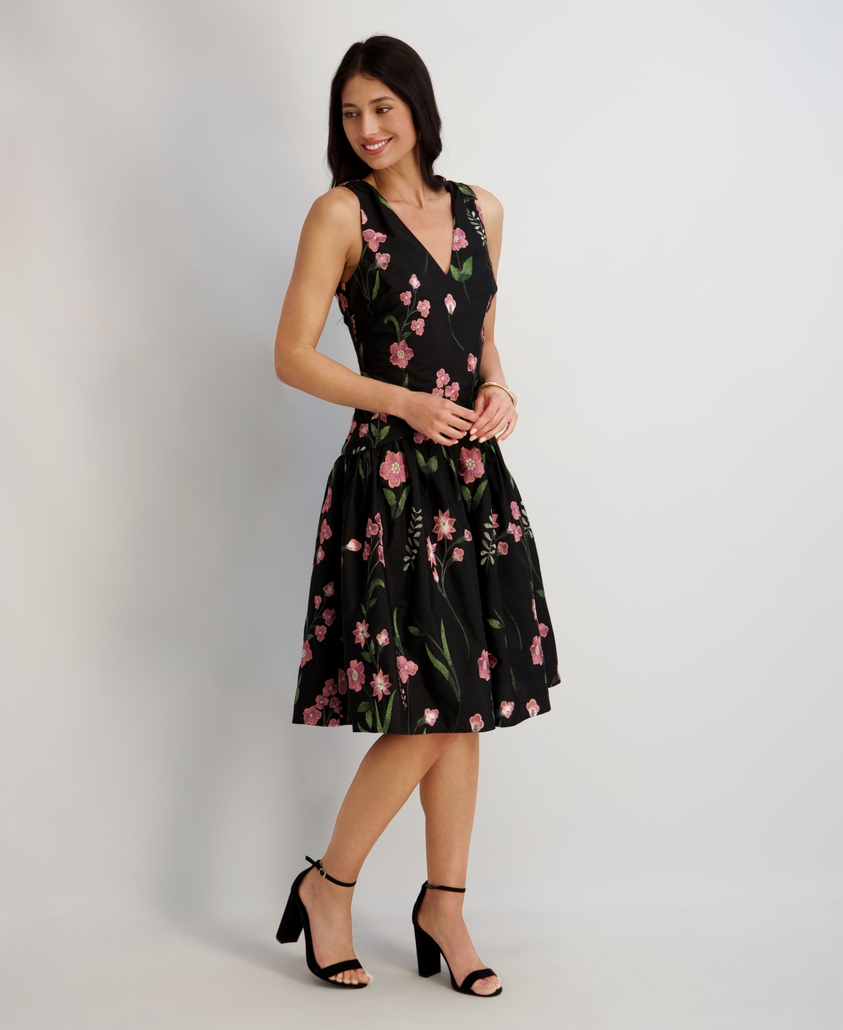 kensie Women's Embroidered V-Neck Dress