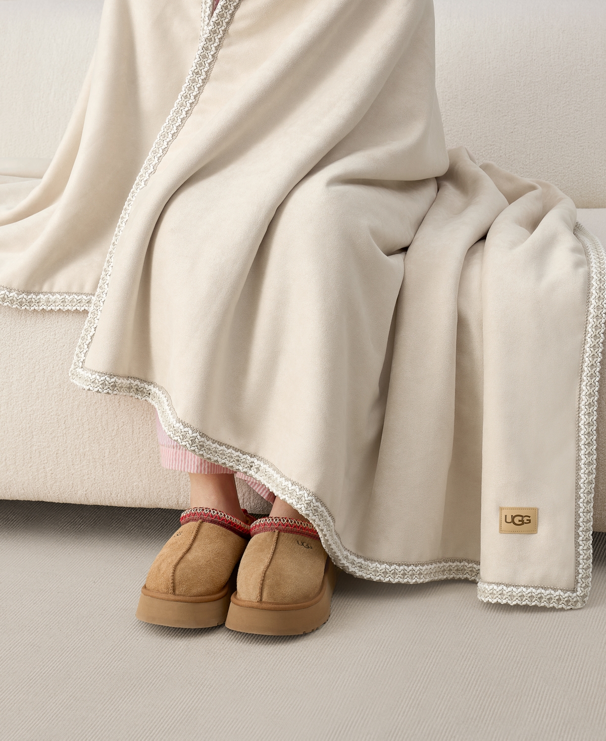 Ugg Kirkwood UGGBraid Throw, 50" x 70"