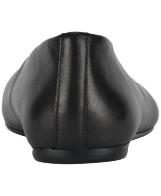 Women's Equina Split Toe Flats