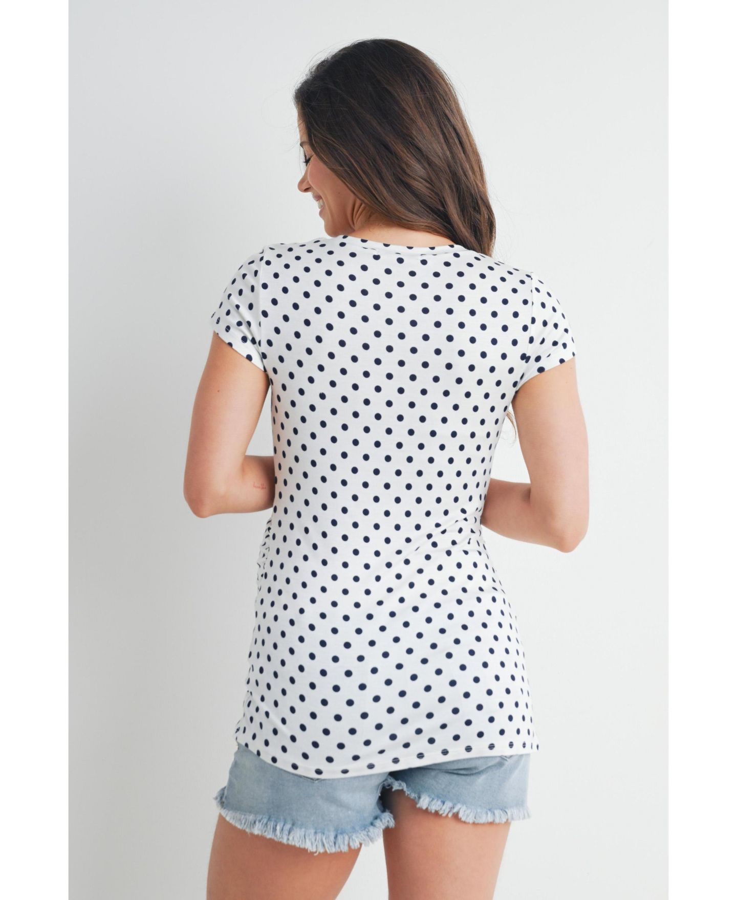 Женская футболка Hello Miz Maternity Short Sleeve Crewneck Polka Dot, цвет: Слоновая кость тёмно-синий — фото 3