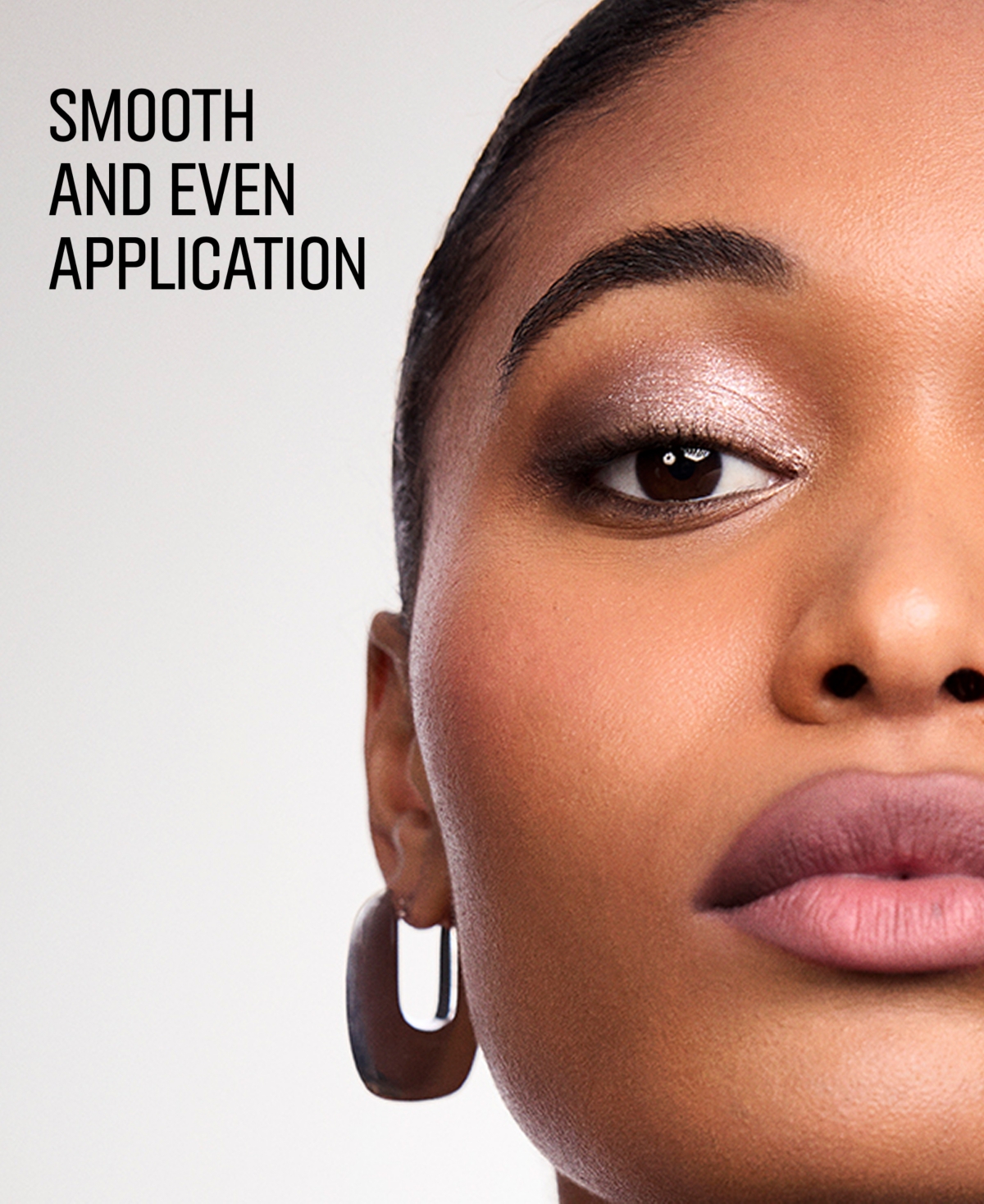 Bobbi Brown Eye Shadow Brush