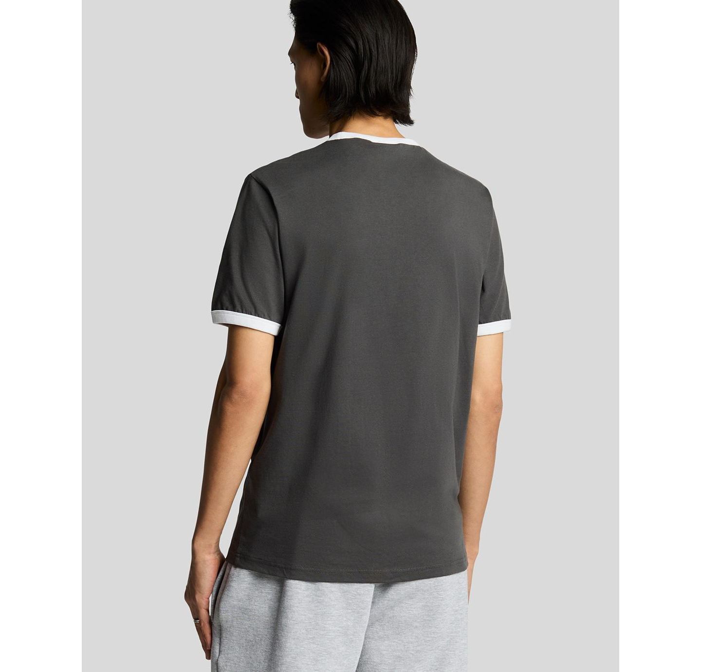 Мужская футболка Lyle & Scott Ringer T-shirt., цвет: Графитовый / Белый — фото 8