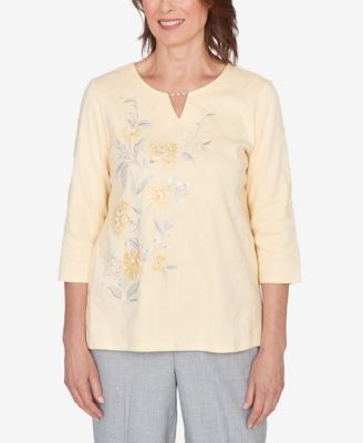 Women's  Al Fresco Asymmetrical Floral Embroidered Textured Top