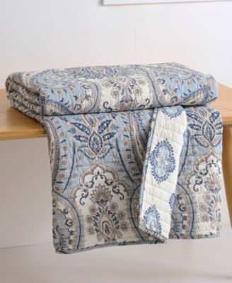 Kasey Damask Reversible Quilted Throw, 50" x 60"