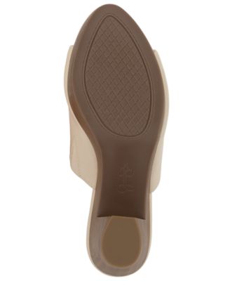 Women's Shelbie Block Heel Platform Mules