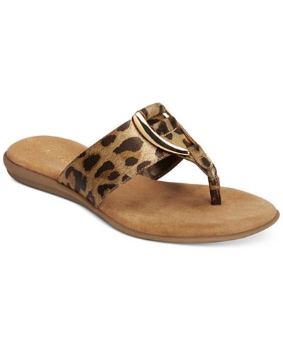 Aerosoles Nice Save Flat Sandals