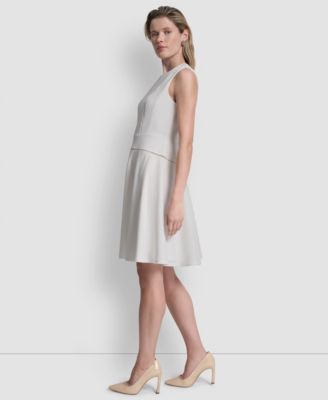 Women's Jewel Neck Sleeveless Dress