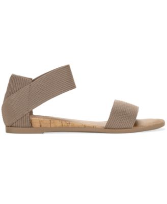 Women's Eileen Elasticized Round Toe Flat Sandals