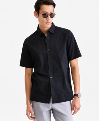 Men's Short-Sleeve Solid Texture Shirt