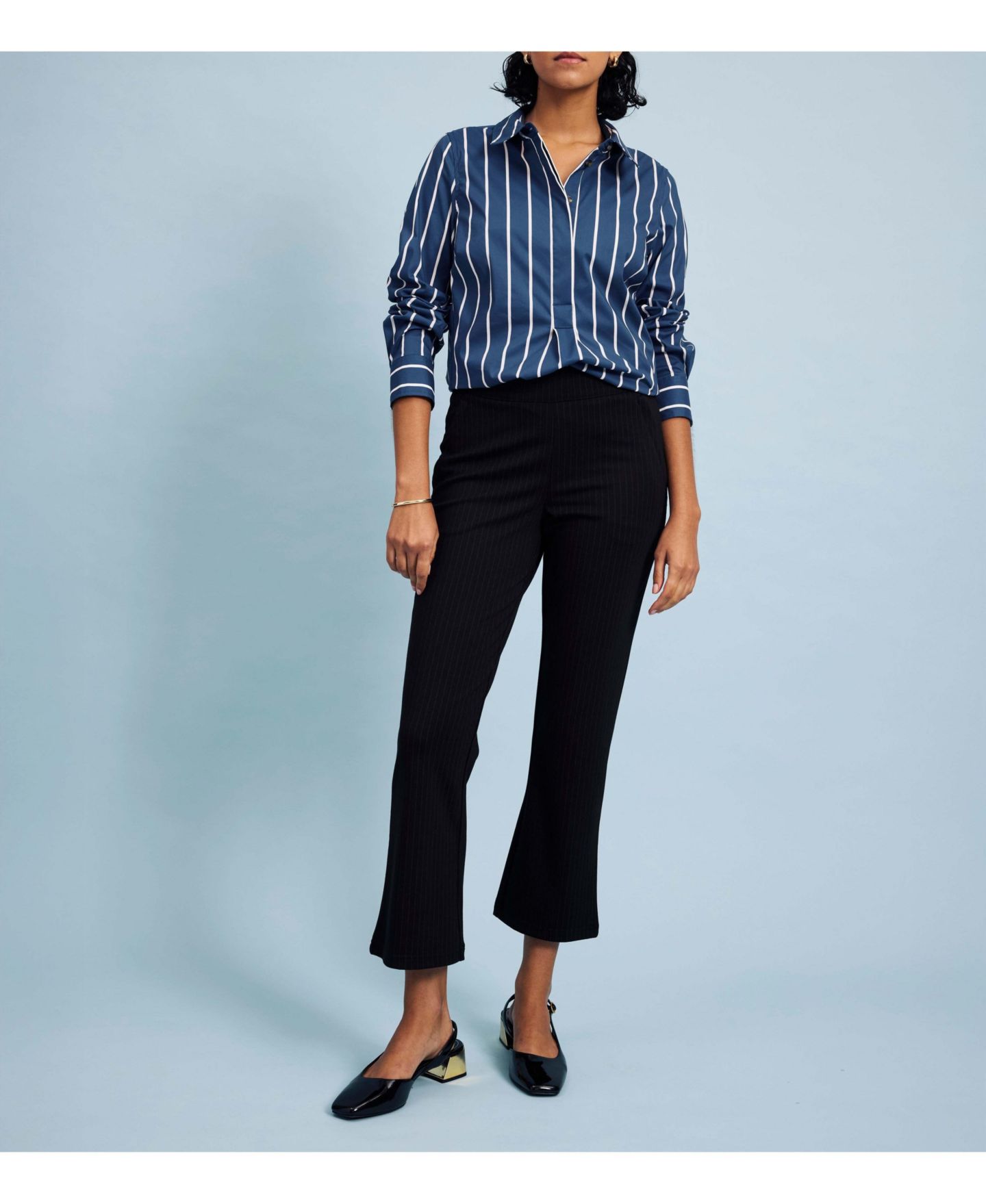 Женская рубашка Universal Standard Plus Size Popover Stretch Poplin Shirt Classic Fit, цвет: Синий / Белый полосатый — фото 4