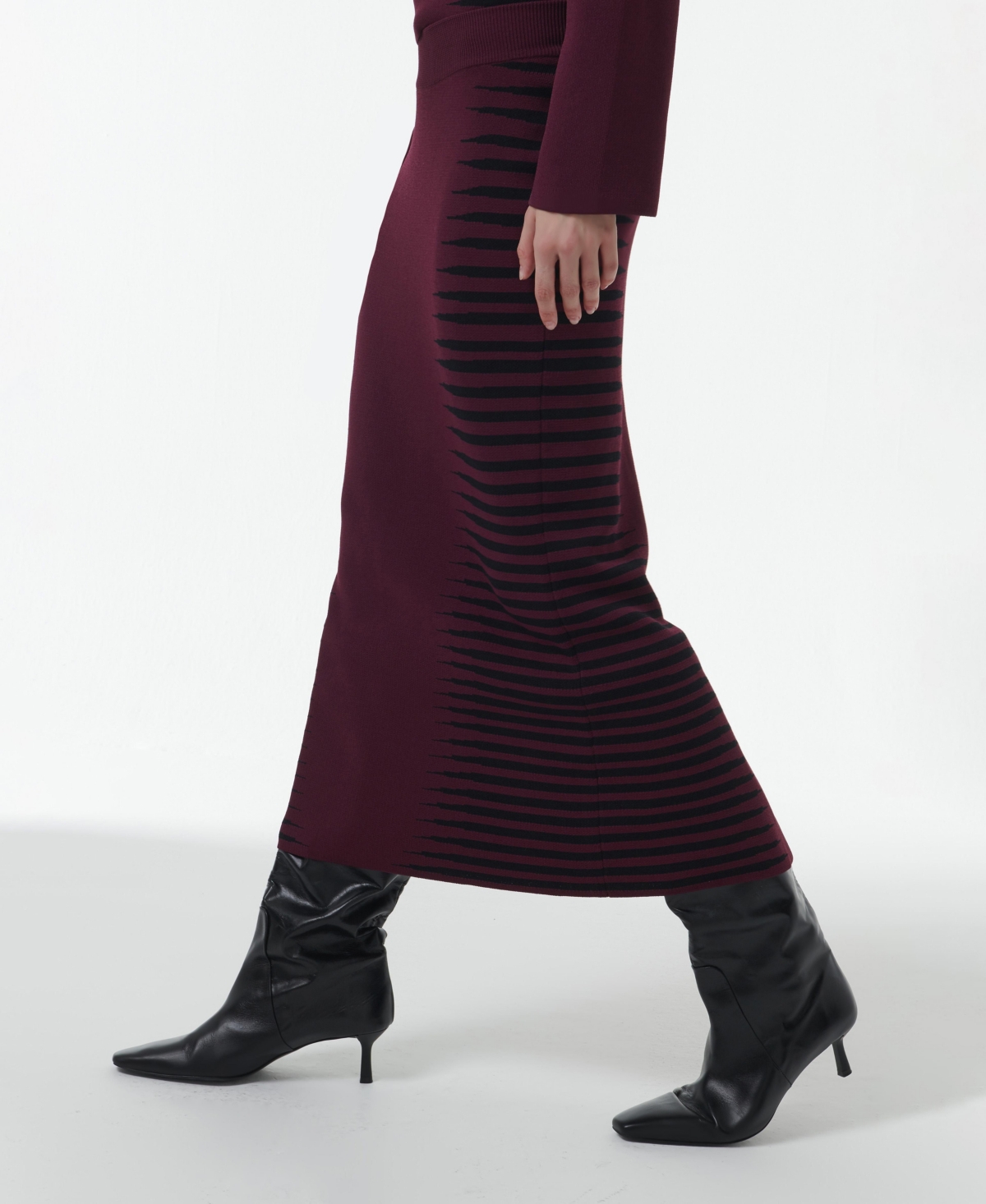 Leem Women's Jacquard Pencil Skirt - Shorter Length