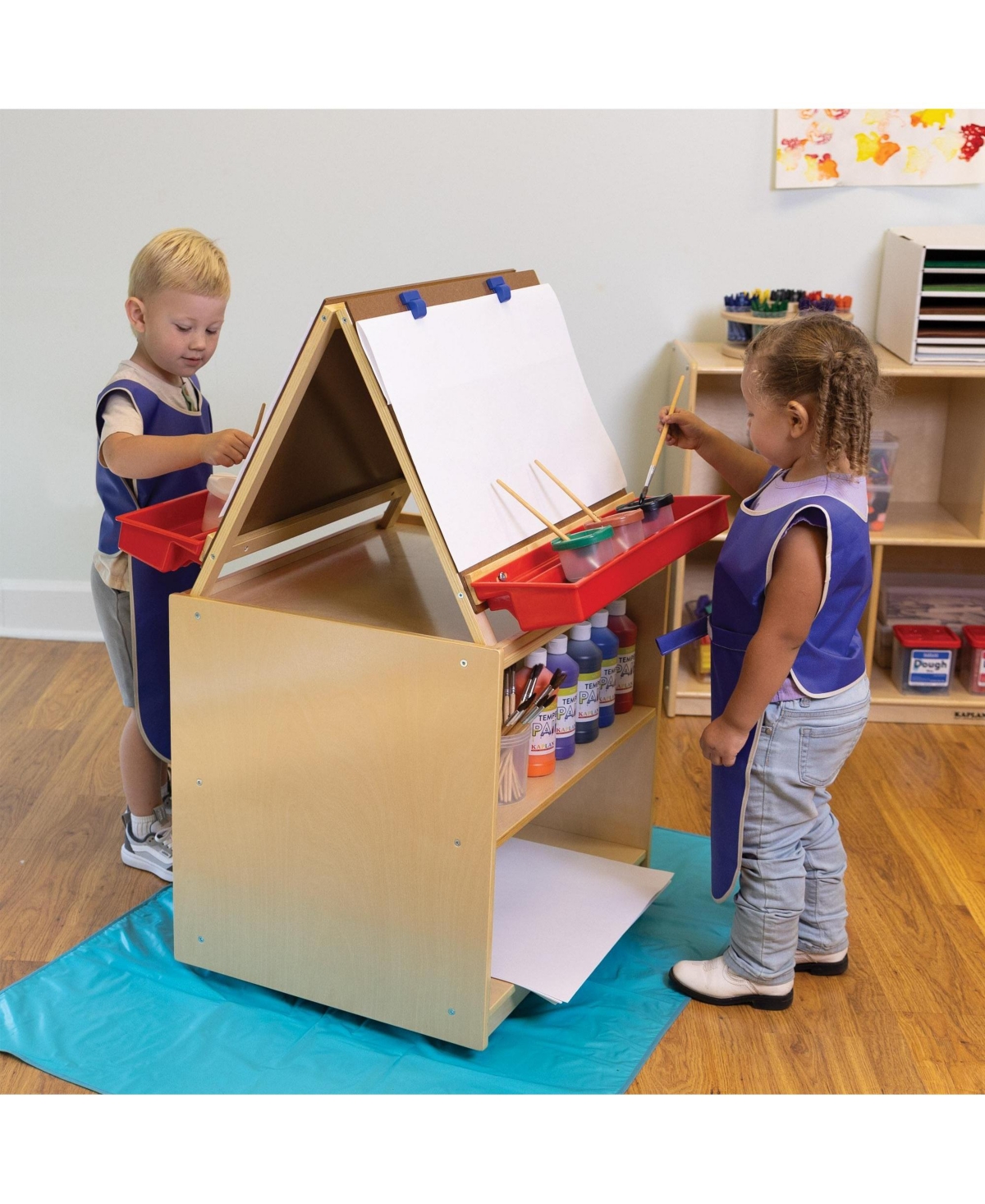 Kaplan Early Learning Preschool Sleeveless Art Aprons - Set of 4