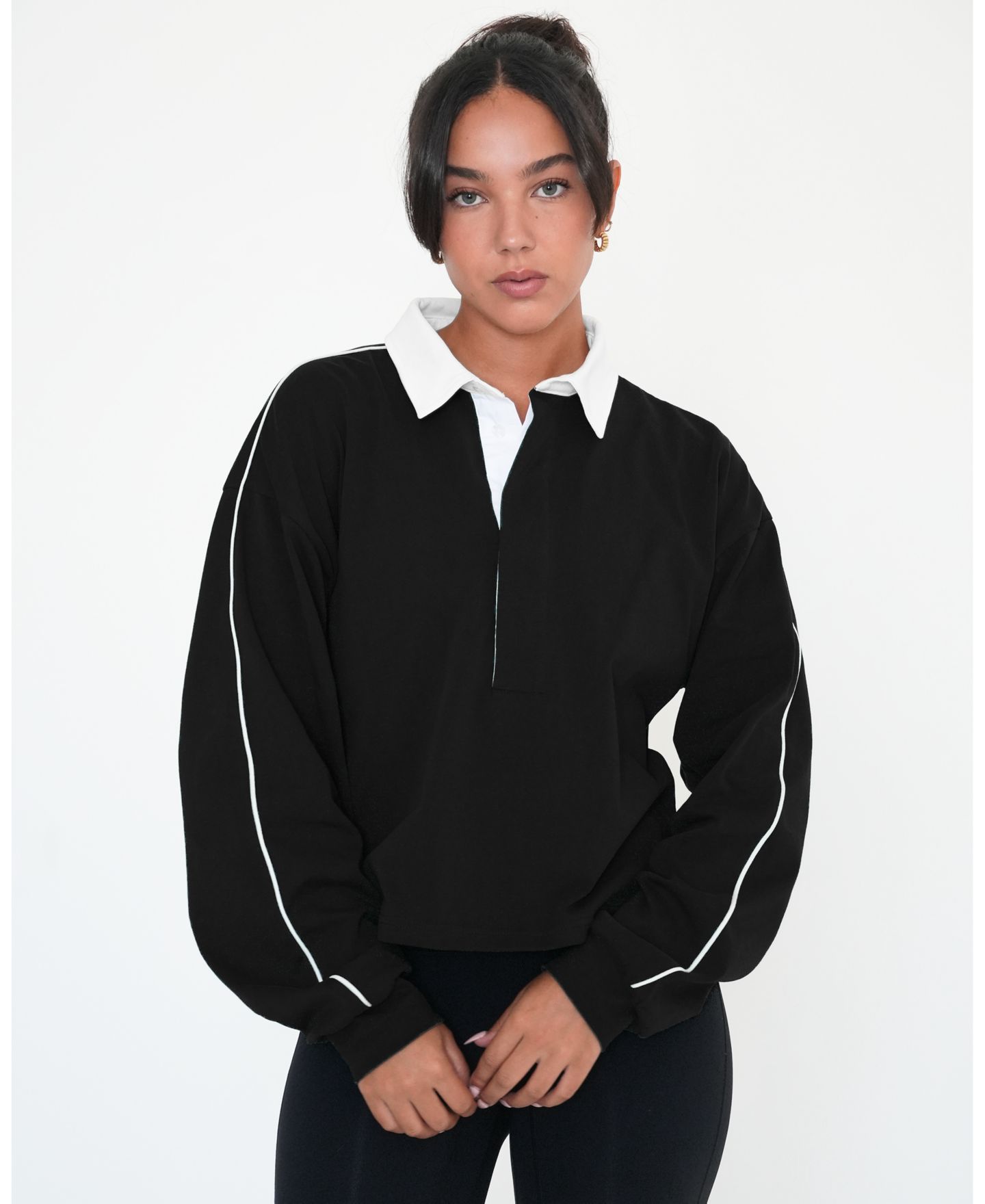 Женский топ Rebody Active Rugby Piping Relaxed Polo Top, цвет: Чёрный / Белый — фото 1