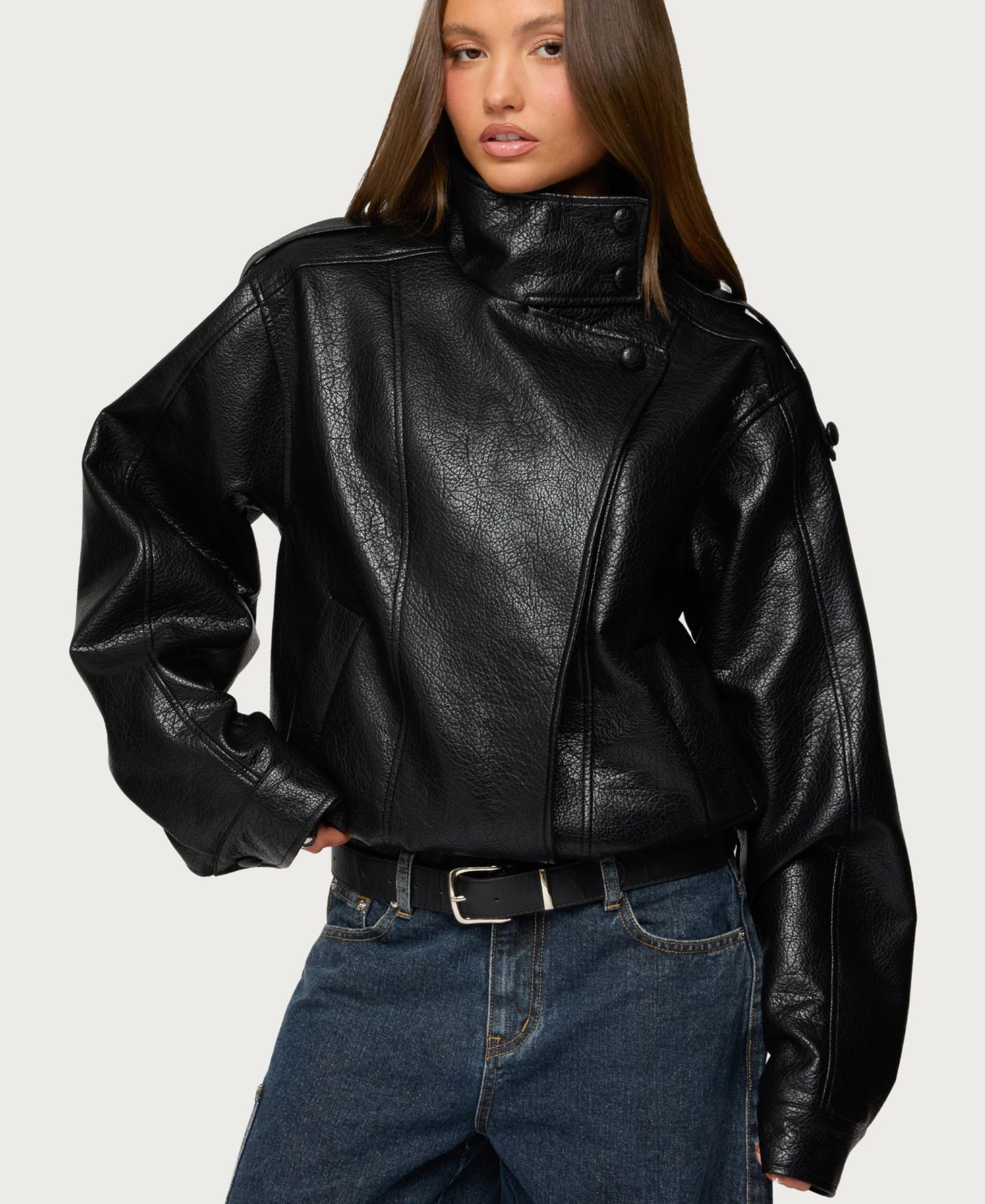 Женская куртка Edikted Jaicee High Neck Oversized Faux Leather, цвет: Чёрный — фото 1