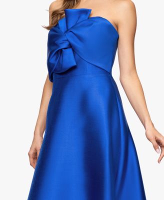 Women's Strapless Bow Front Ball Gown