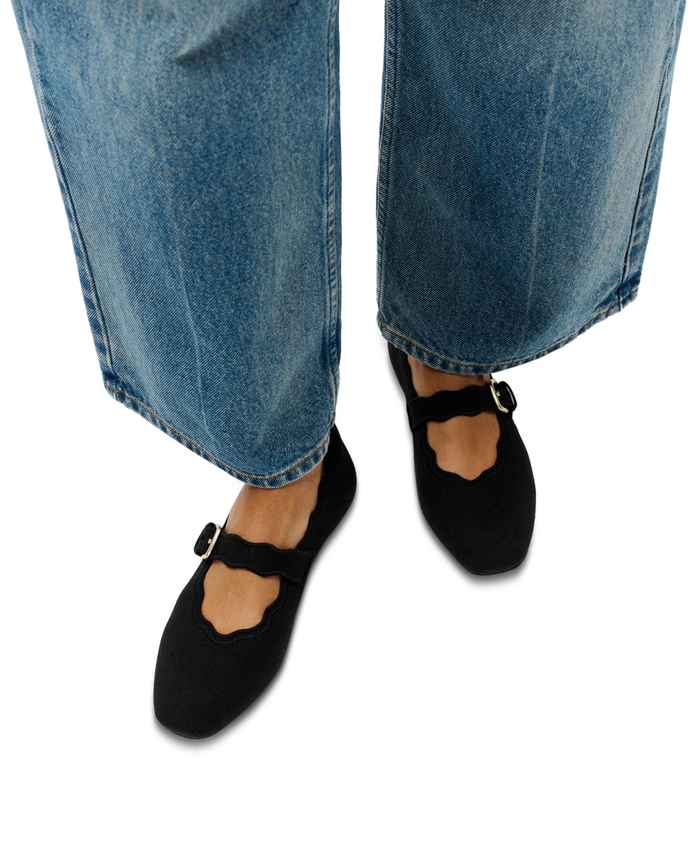 Женские парусиновые туфли Мэри Джейн FitFlop Delicato с волнистым краем, цвет: Чёрный — фото 5