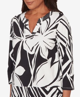 Petite Crowd Pleaser Dramatic Abstract Floral Split Neck Top