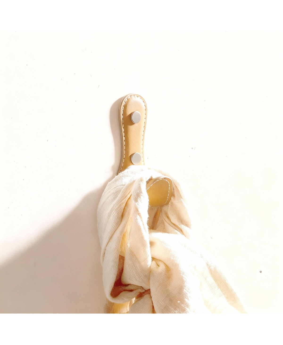 Yigii 4Pc Leather-Wrapped Zinc Alloy Wall Hooks for Home