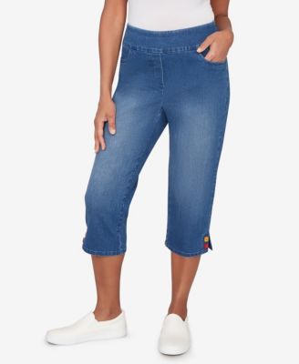 Women's Port Side Colored Button Super Stretch Denim Capri Jeans