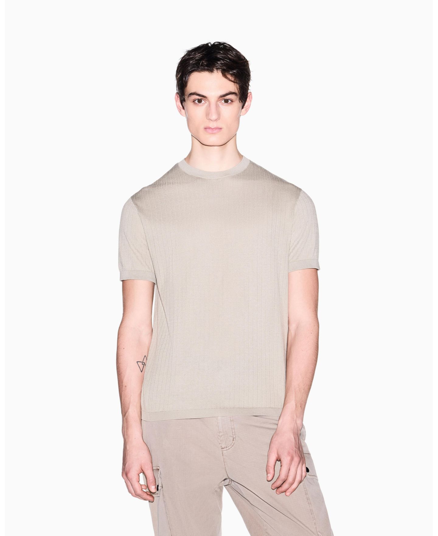 Мужской свитер A|X Armani Exchange Ibiza X Short Sleeve Ribbed, цвет: Бежевый — фото 1