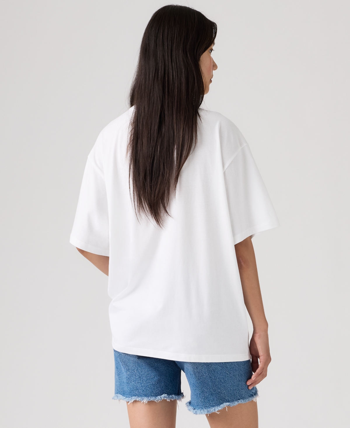 Levi's Women's Graphic Short Stack T-Shirt