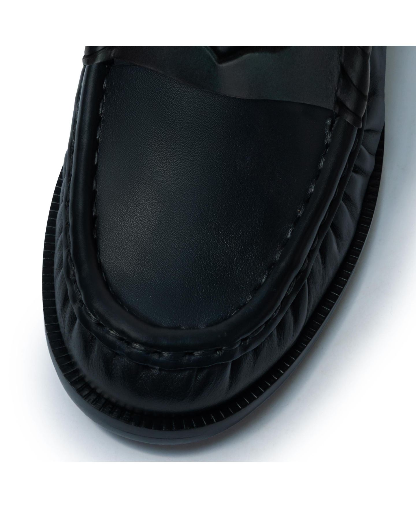 Женские туфли Bernardo Footwear Tilda Penny Loafer, цвет: Чёрный — фото 5