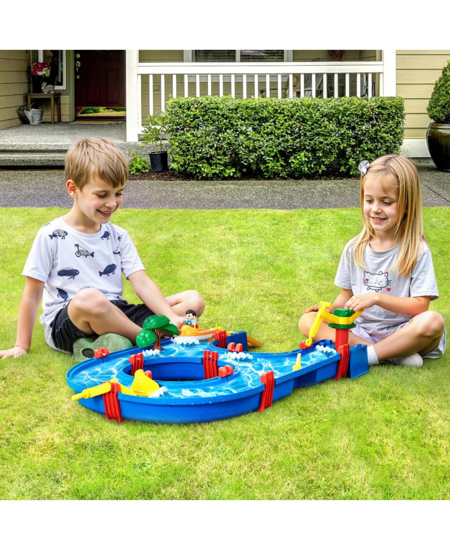 Детский игровой набор Slickblue Kids Waterway Playset with 39 Accessories for Outdoor Fun, цвет: Синий — фото 2