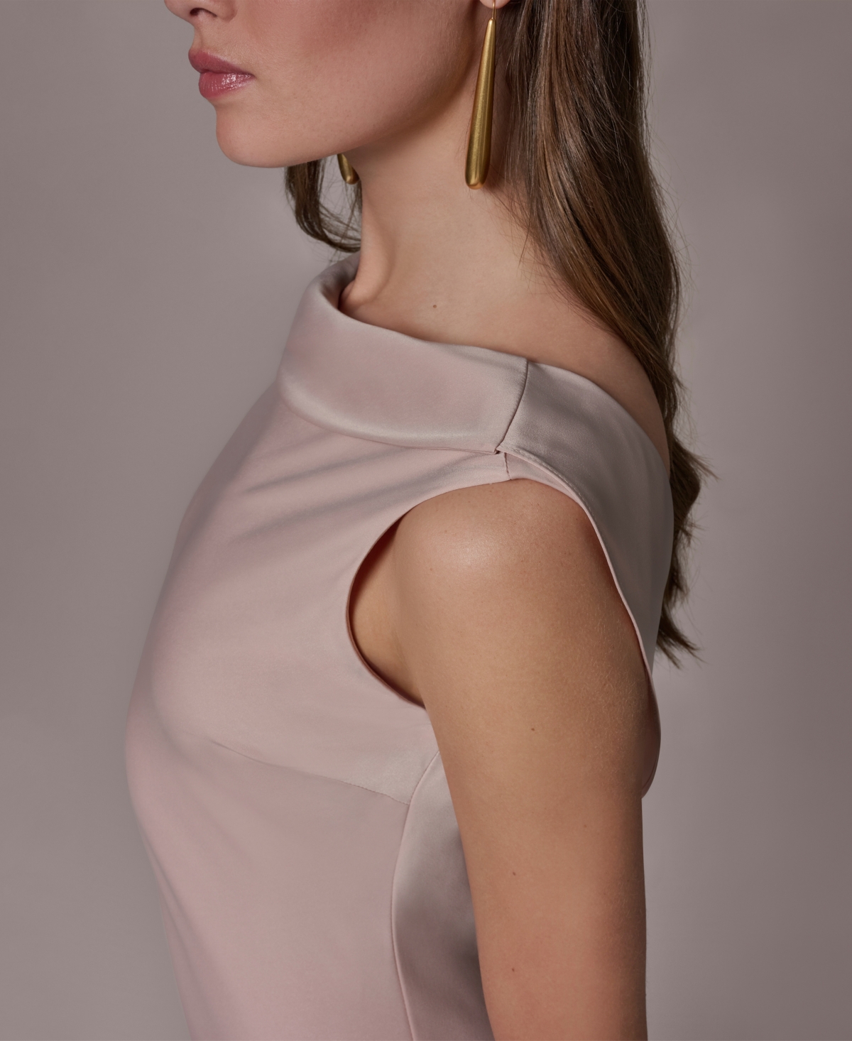 Donna Karan New York Women's Boat Neck Ball Gown