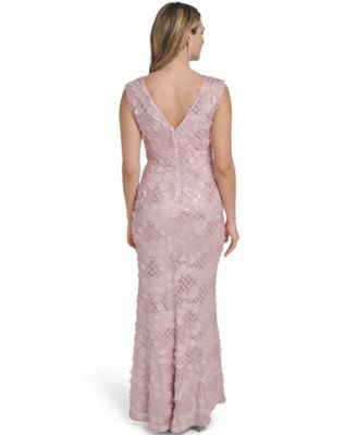 Women's Sleeveless Extended Shoulder Gown