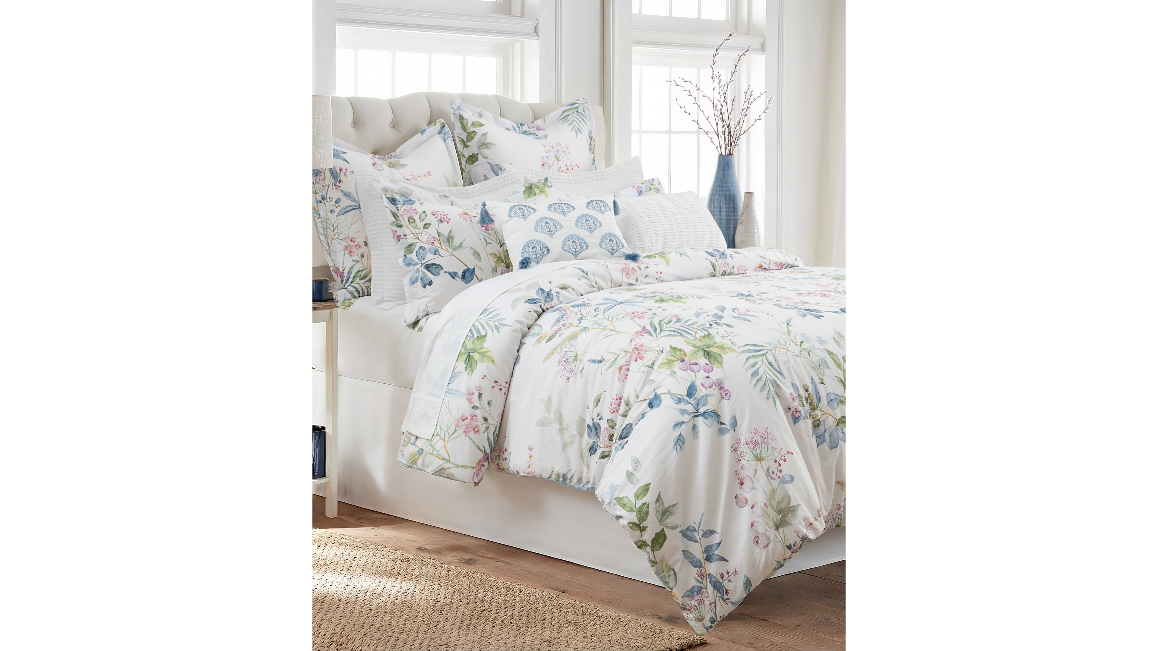 Levtex Home Seraphine Blooms Reversible 2-Pc. Comforter Set, Twin