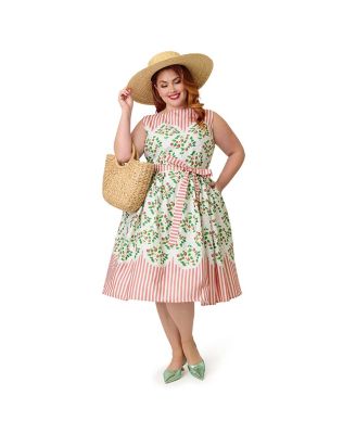 Plus Size Sleeveless Belted Swing Dress
