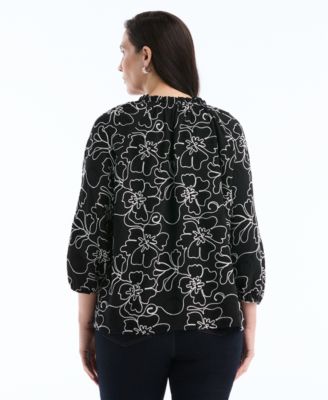 Plus Size Floral Embroidered 3/4-Sleeve Blouse