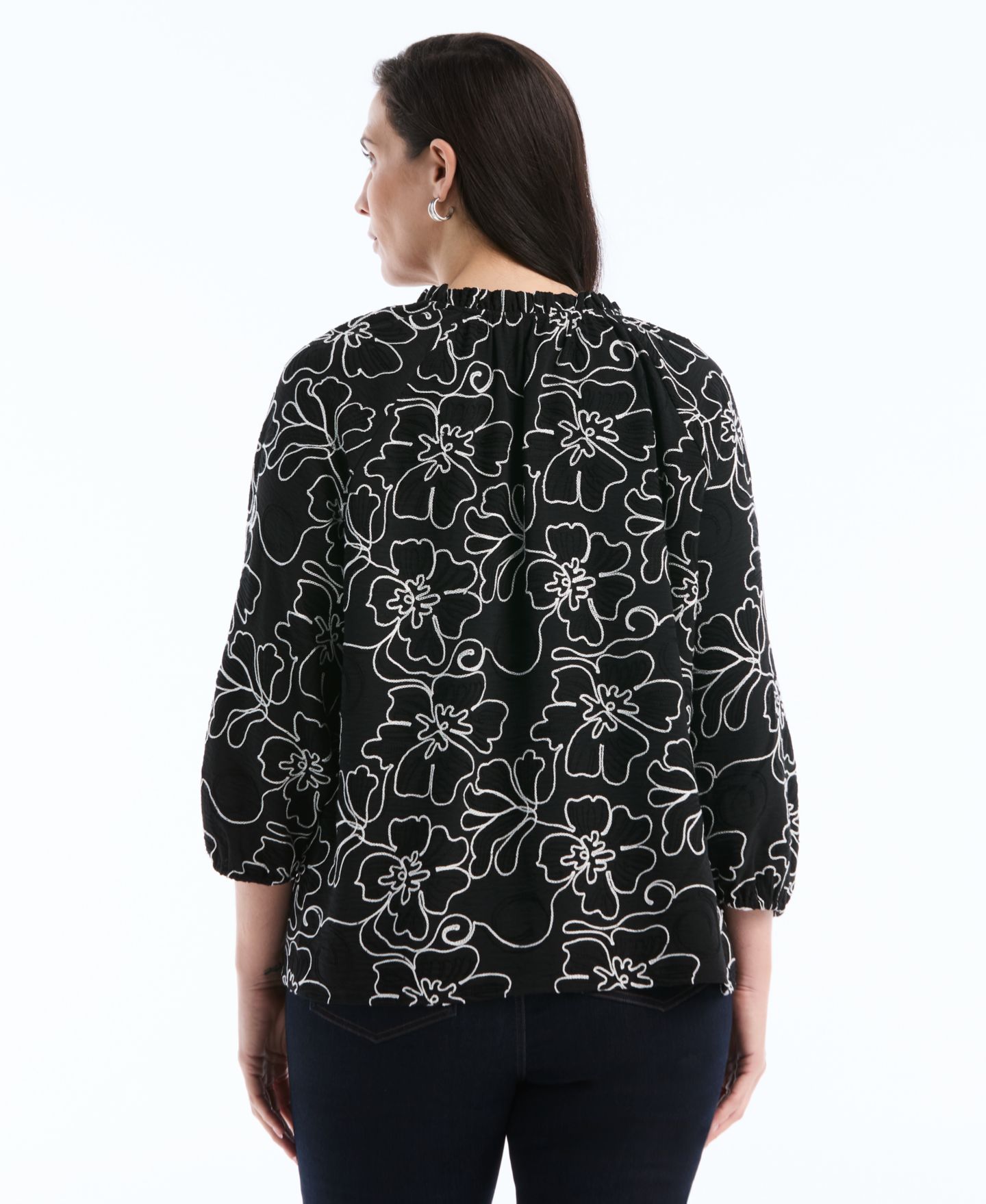 Женская блузка Rafaella Plus Size Floral Embroidered 3/4-Sleeve, цвет: Чёрный — фото 4