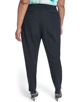 Plus Size Mid-Rise Slim Leg Pant