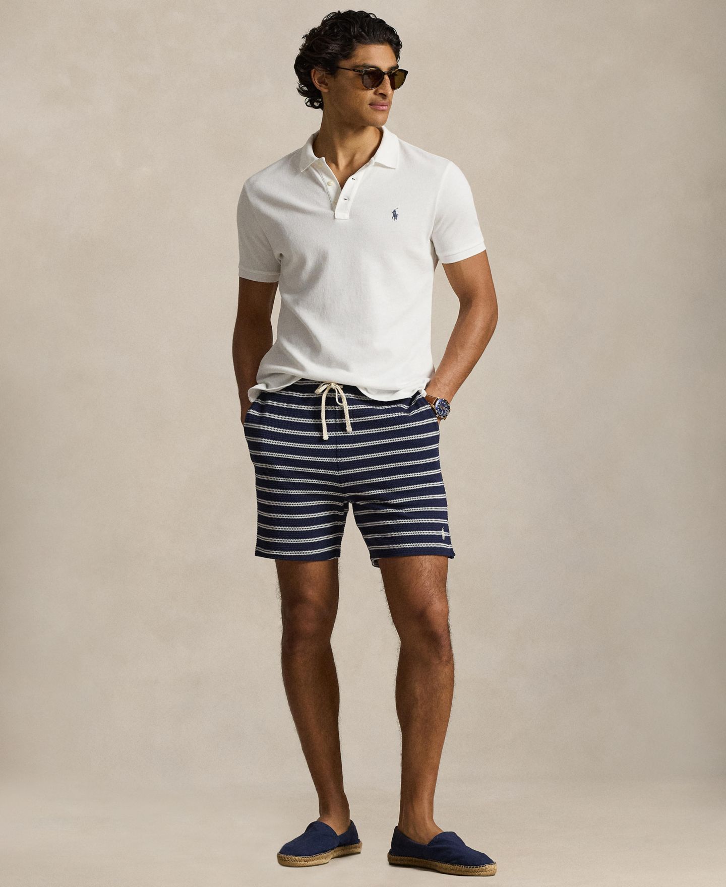 Мужские шорты Polo Ralph Lauren Striped Slim-Fit, цвет: Тёмно-синий / Кремовый — фото 2