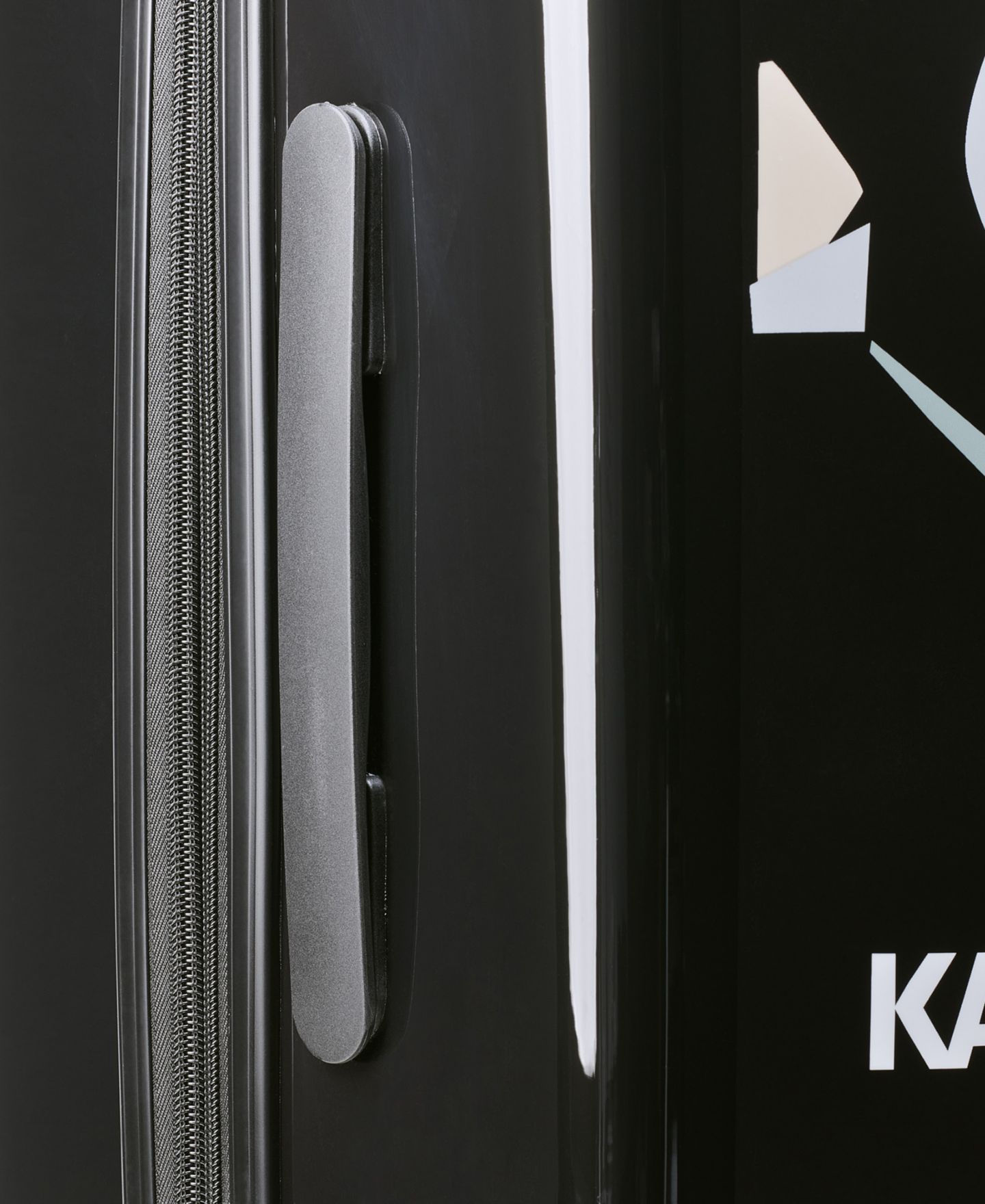 Чемодан KARL LAGERFELD PARIS Karl in a Box Small Upright Suitcase — фото 11