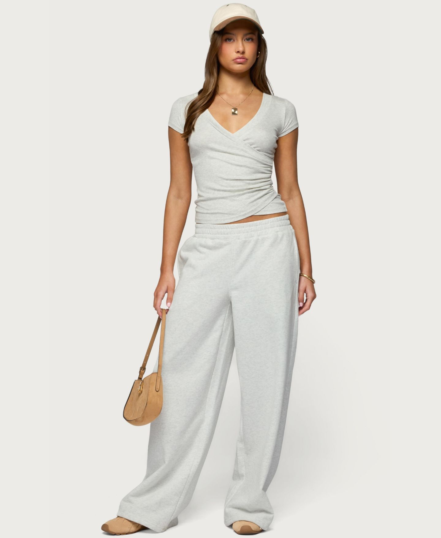 Женский топ Edikted Iria V Neck Wrapped, цвет: Светлый серый меланжевый — фото 5