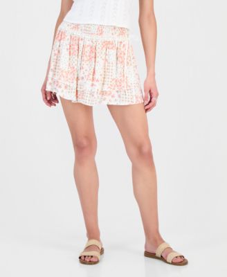 Juniors' Tiered Smocked-Waist Skirt