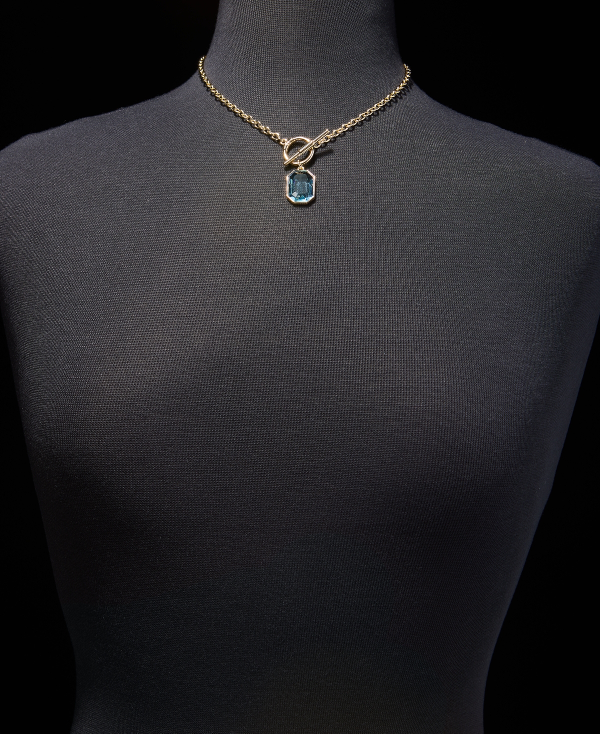 Lauren Ralph Stone 16" Pendant Necklace
