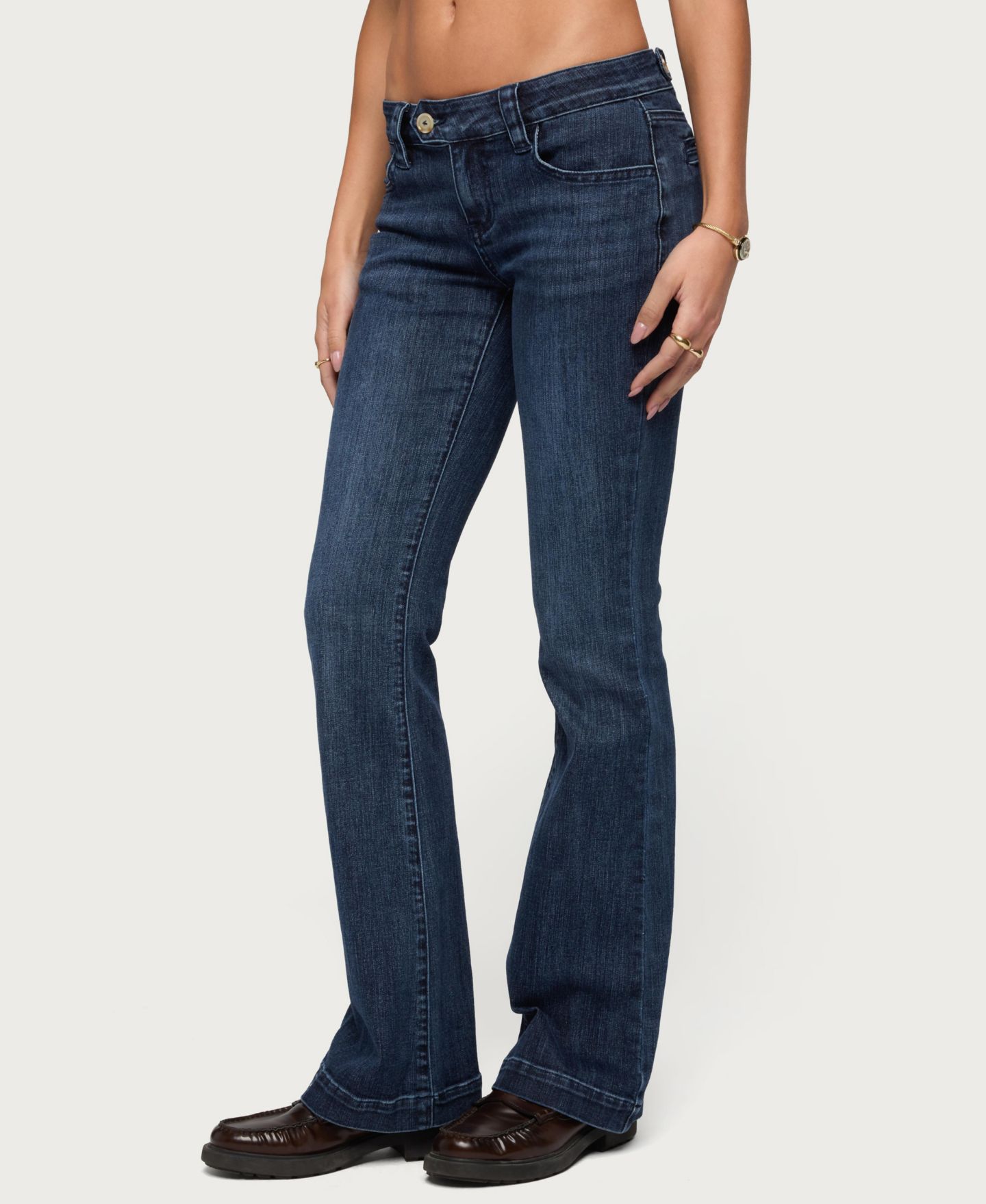 Женские джинсы Edikted Roccio Low Rise Bootcut, цвет: Синий — фото 4