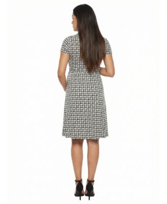Women's and Plus Size Maternity Short-Sleeve Wrap Dress