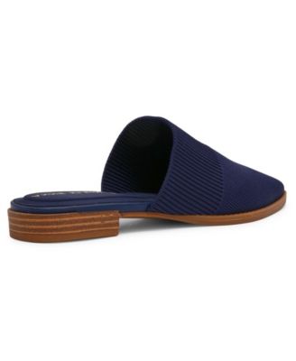 Women's Vassar Slip-On Mules Flats