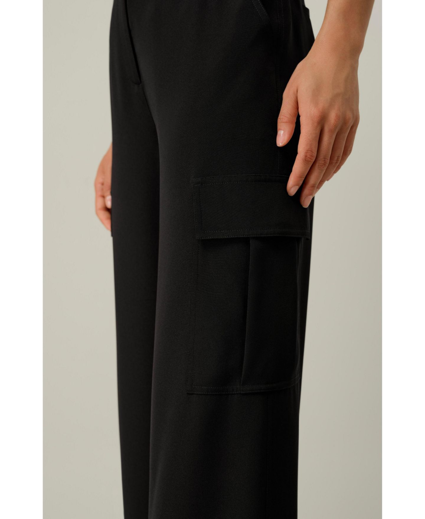 Женские брюки LILYSILK Silk Crepe Cargo, цвет: Чёрный — фото 6