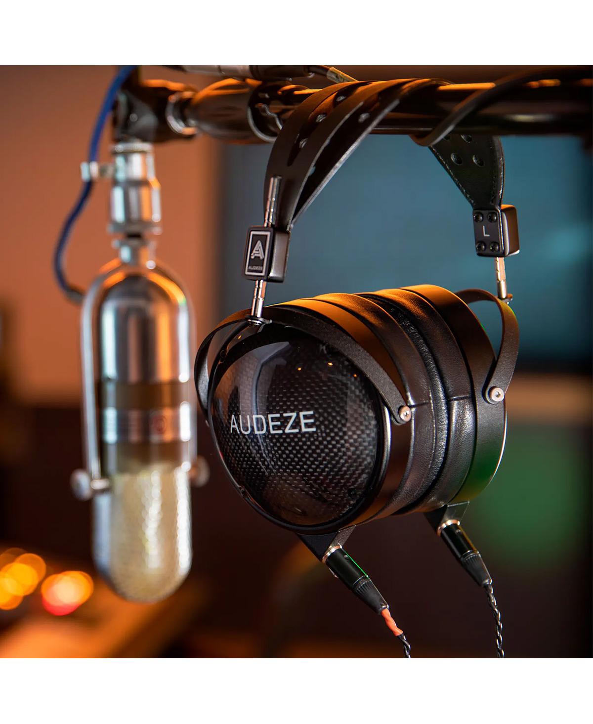 Audeze Lcd-xc Closed-Back Over Ear Headphones (Carbon)