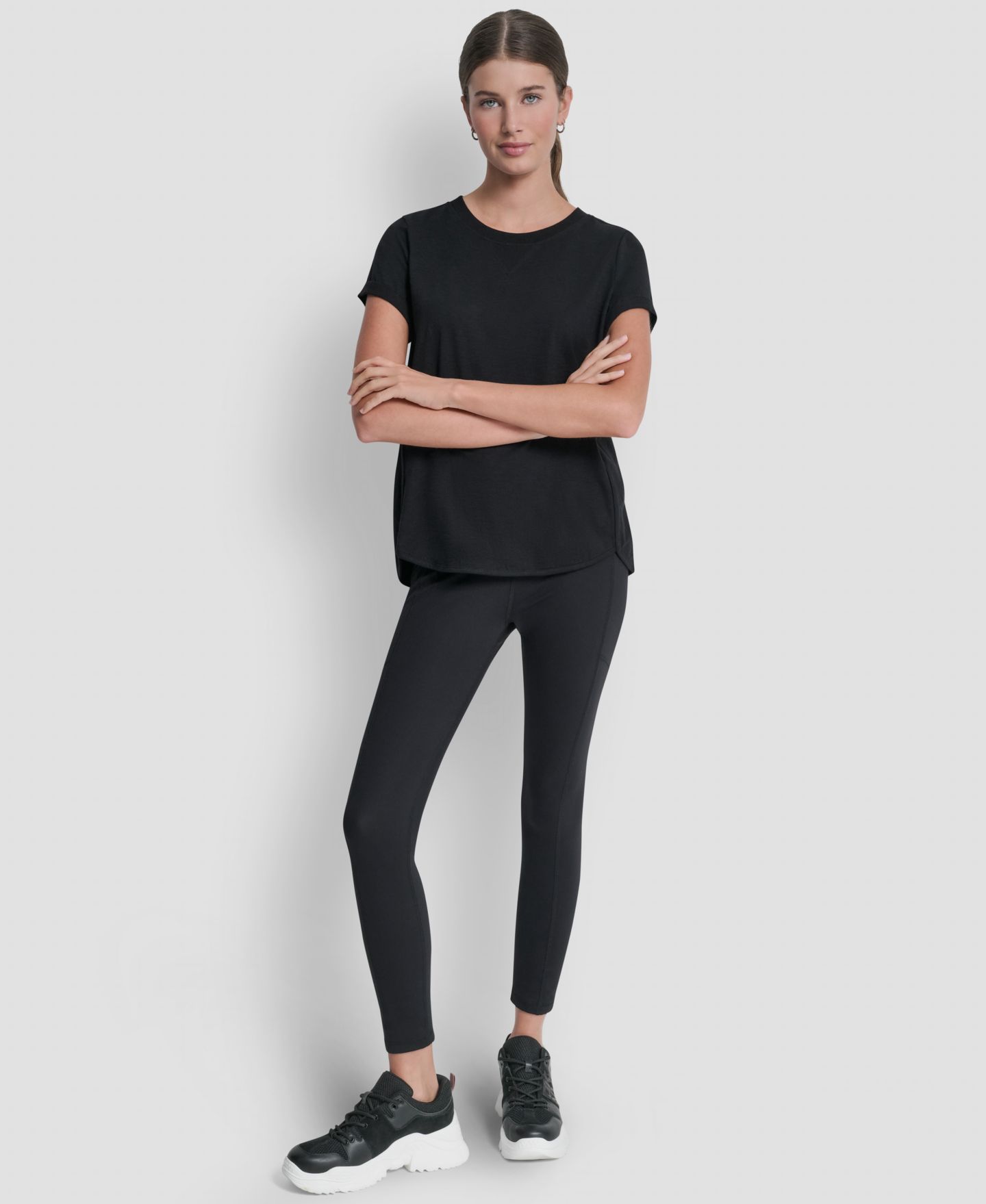 Женский топ DKNY Sport Crew Neck Roll-Sleeve Top, цвет: Чёрный — фото 2
