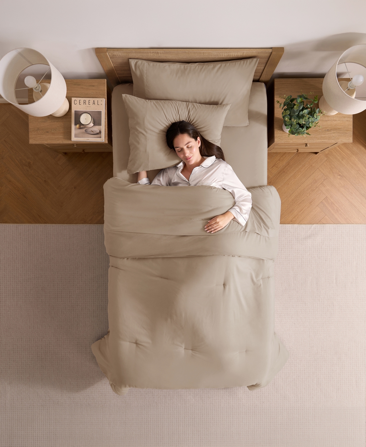 Nestl Luxury Soft Modern Design 5-Pc. Comforter Set